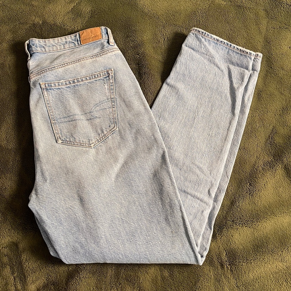 AE mom jeans